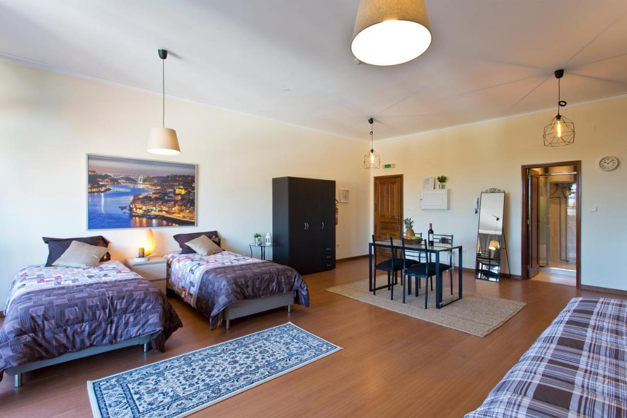 Cozy Sunny Flats By Hostwise Porto Exterior photo